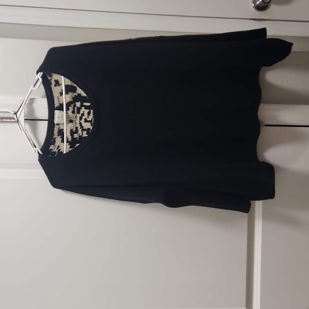 OVERSIZED TIGER SWEATER!